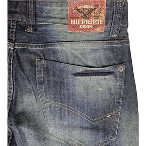 NEW TOMMY HILFIGER Men's Rogar Bootcut Jeans *Dark Wash Denim